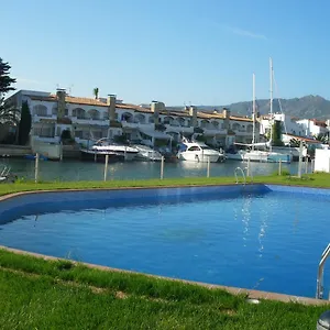 Al Canal , Rosas España